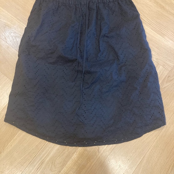 GAP Maternity Dress - Picture 5 of 5